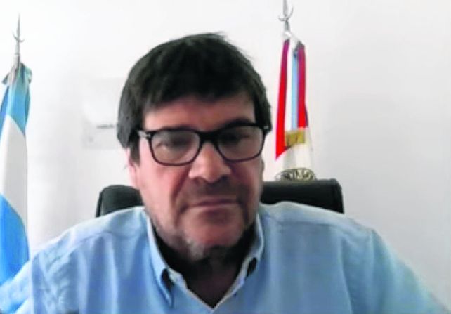 El director del Centro Regional Santa Fe de Inta