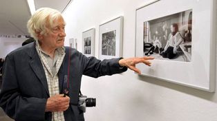 Falleció Marc Riboud, el fotógrafo que mejor retrató a París