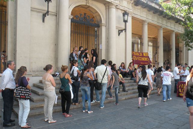 UNL: conocé las nuevas fechas de inscripción a las carreras presenciales