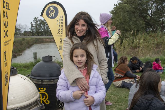 Cecilia Guardati y Cora Arroyo.