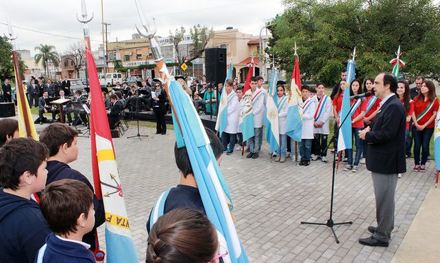 La Ciudad le rindió homenaje al Himno Nacional Argentino