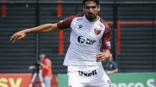 Lucas Viatri le sigue generando dolores de cabeza a Colón