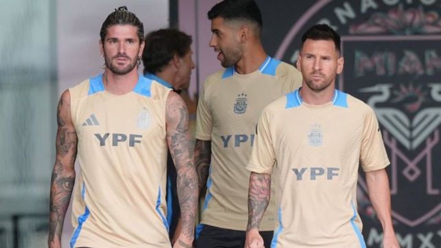 Rodrigo De Paul es uno de los jugadores más cercano de Lionel Messi en la selección argentina.