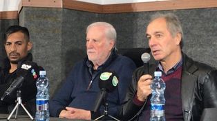 Francisco Ferraro le apunt&oacute; a Jos&eacute; Vignatti y reconoci&oacute; una charla con Eduardo Dom&iacute;nguez por su salida como m&aacute;nager de Col&oacute;n.
