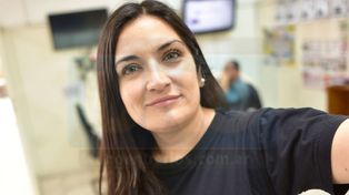 Grosa. Ana  es la presidenta de Suma de Voluntades, la ONG que trabaja en tres barrios carenciados de Paraná. 