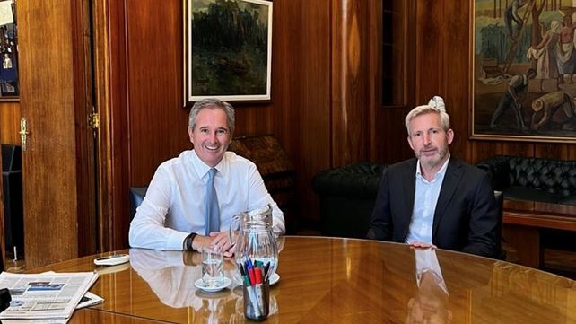 El mandatario tuvo un encuentro con el secretario de Finanzas de la Nación