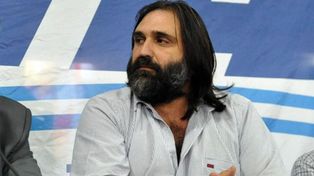 Baradel presentó una denuncia penal contra Macri