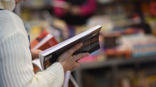 “La comprensión lectora es una construcción que no se adquiere sin enseñanza, no se alcanza con la lectura espontánea”, advierte la docente Nanci Alario.