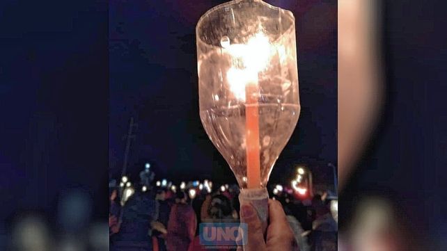 Peregrinación Hasenkamp - Paraná: caminantes avanzan entre cantos y muestras de fe