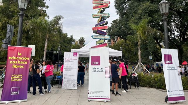 La Calle Recreativa, escenario de la movida en defensa de la universidad pública.