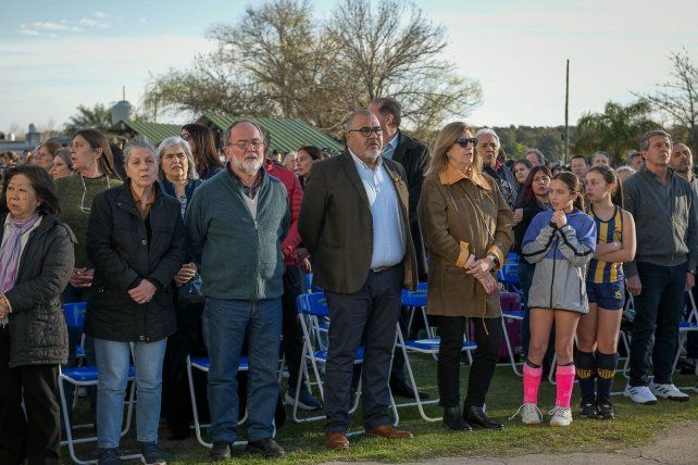 Paracao festejó con toda su gente los 80 años de vida institucional.