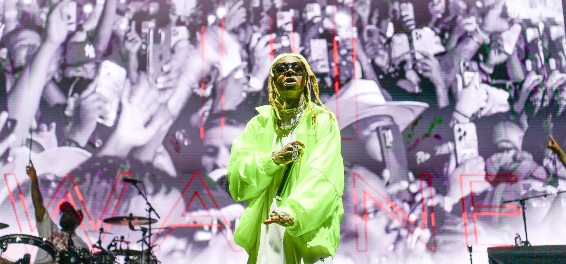 Lil Wayne actúa durante el festival TwoGether Land en Fair Park en Texas, Dallas, Estados Unidos. Fotografía: Prince Williams/WireImage Lil Wayne actúa durante el festival TwoGether Land en Fair Park en Texas, Dallas, Estados Unidos. Fotografía: Prince Williams/WireImage