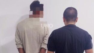 Barranquitas: intentaron ejecutar a balazos a un joven y detuvieron a Perruco con una escopeta recortada