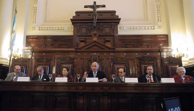 La Corte Suprema de la Nación resolvió la constitucionalidad de los cuatro artículos cuestionados de la ley de medios.
