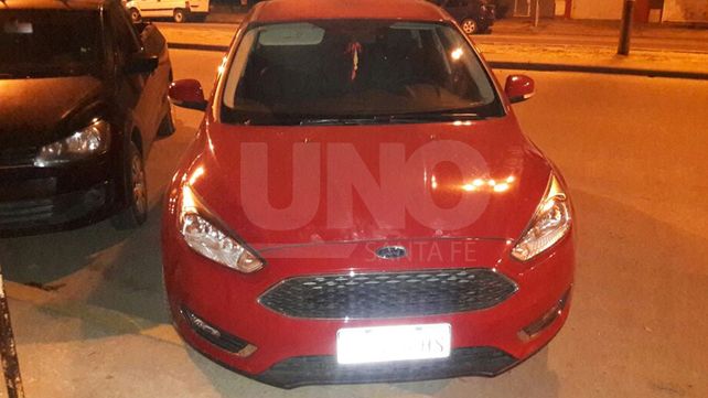 Secuestraron tres autos y dos motos robadas, además de una pistola y de un revólver