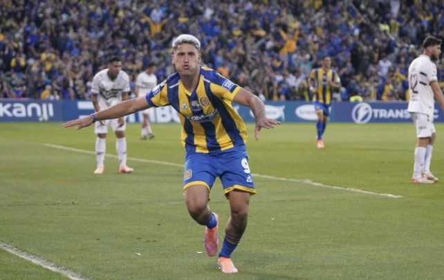 Alejo Veliz fue el autor del tanto con el que Central derrotó a Platense en el Gigante.