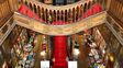 J.K. Rowling, la creadora de la saga de Harry Potter, solía frecuentar la Librería Lello en los años que vivió en la ciudad portuguesa de Oporto.&nbsp;