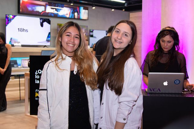 Eugenia Milagros y Sofia Asiain