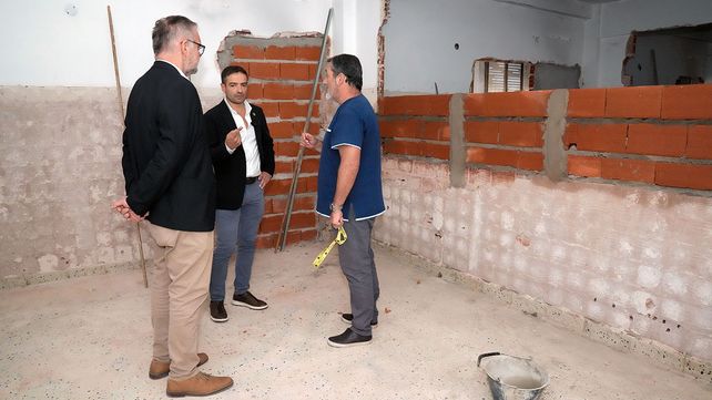 Las obras en el hospital San Roque abarcan el área de la Sala 4 y un sector de consultorios