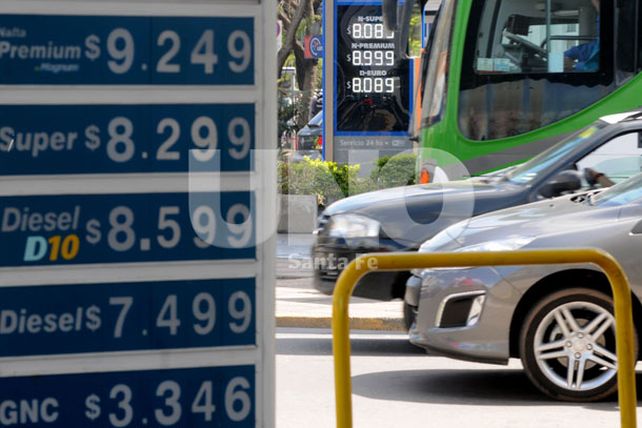Las estaciones de servicio no acatan el acuerdo con la Nación