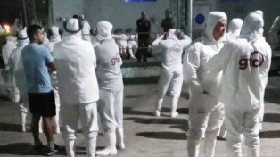 Crisis en Granja Tres Arroyos: trabajadores en asamblea ante posible quiebra