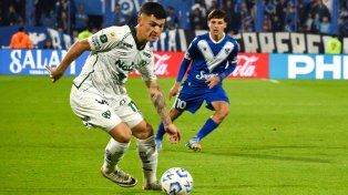Sarmiento le ganó de visitante a Vélez.