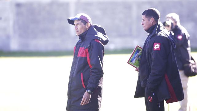 El entrenador de la reserva Gabriel Graciani.&nbsp;