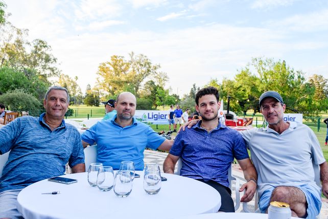 Adrián Cominelli, Lucas Osman y Facundo y Juan Manuel del Pazo.