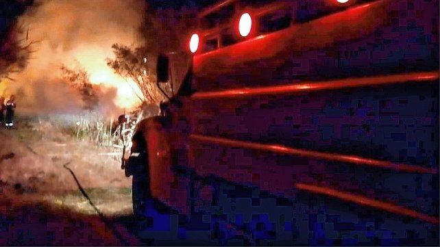 Falleció un hombre tras un incendio en una planta de residuos de Diamante.