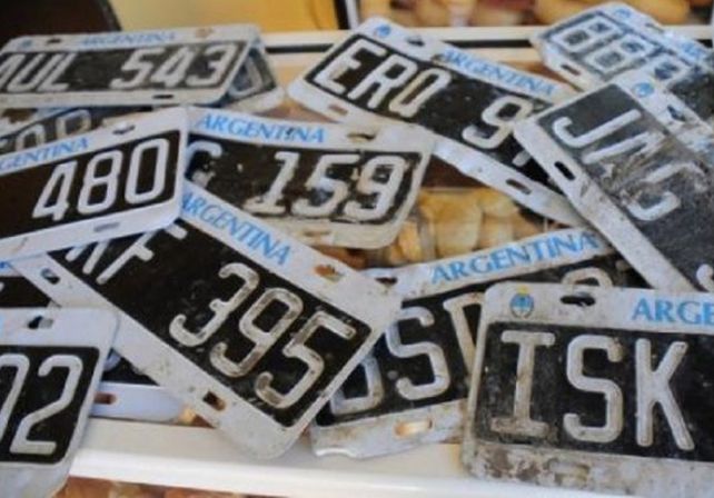 Las patentes de tres letras y tres números llegan a su fin: la nueva, a un paso de ser ley