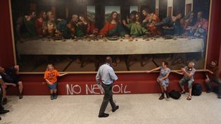 Ambientalistas intervienen una copia de La última cena en la Real Academia de las Artes en Londres