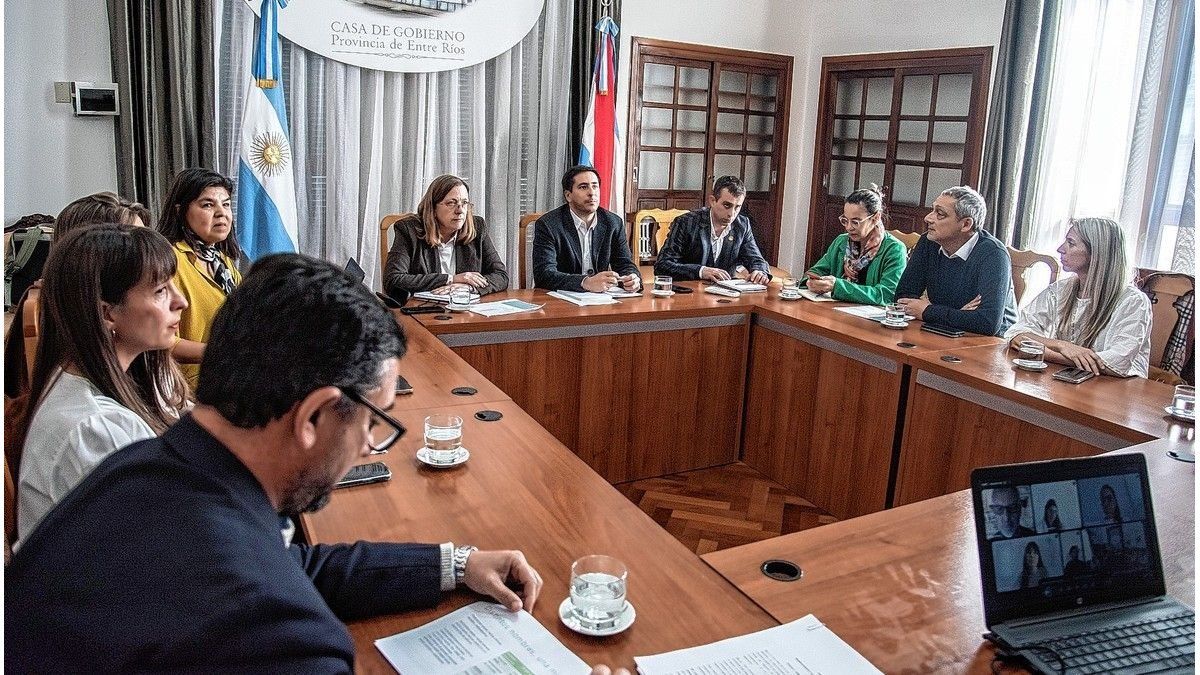Alimentación escolar: avanzan en criterios nutricionales y preparan nuevas pautas para toda la provincia