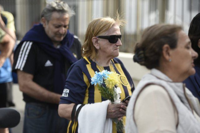 Miles de hinchas despiden a Omar Palma