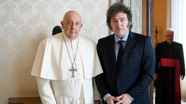 El Papa Francisco y el presidente Javier Milei, en el Vaticano. 