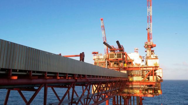 Confirman que petrolera británica que operó en Malvinas ingresó a negocios en la Patagonia camuflada bajo otro nombre