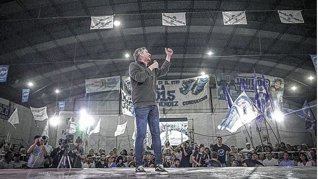 Máximo Kirchner: Tenemos que solucionar los problemas que tiene hoy nuestro país