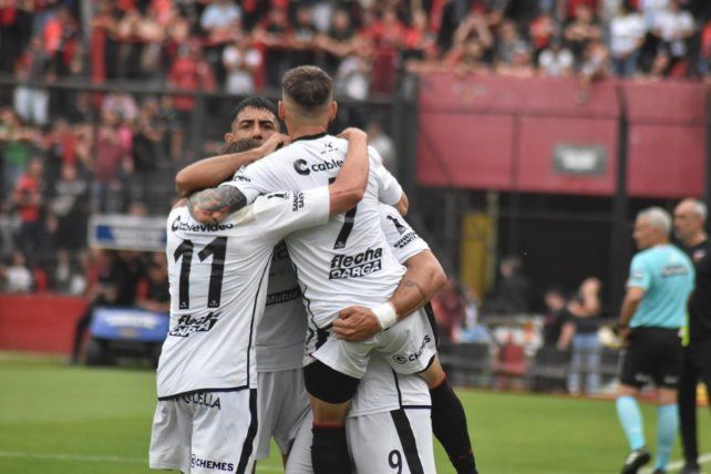 Colón va por el Top 4: el camino que le queda y cómo está la pelea