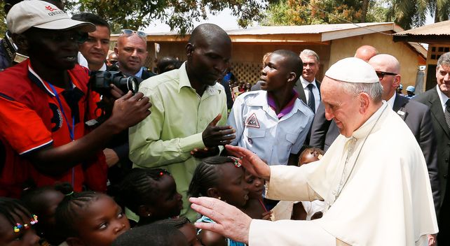 El Papa Francisco en Lesbos. Gira por zonas de refugiados que ingresan por Grecia e Italia