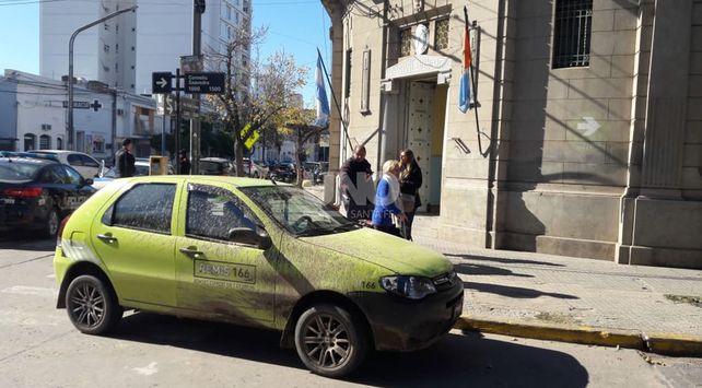 El vehículo que robo el delincuente.