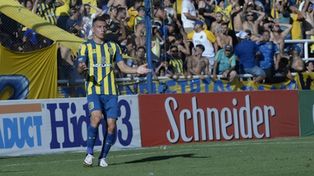 A medias. Pese al mal año deportivo, Ruben fue el goleador canalla con 15 goles.