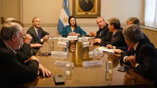 Acuerdan un aumento del 270% para las universidades