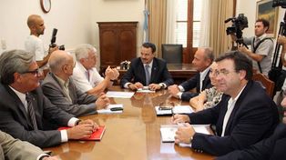 El gobierno mantendrá la segunda reunión paritaria con los estatales