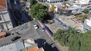 Socavón de Bv. Pellegrini y 9 de Julio.
