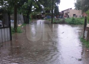 Dos veces en 10 días: familias de Santo Tomé se volvieron a inundar por las lluvias