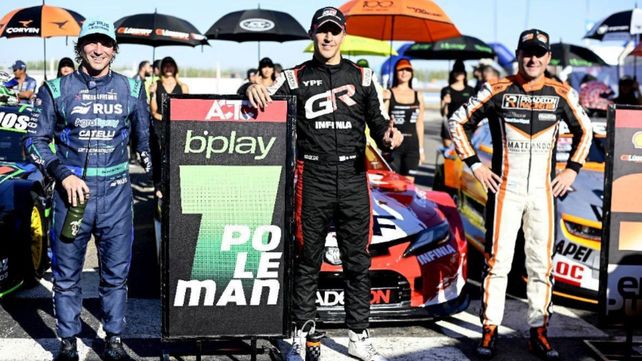 Los experimentados al top en el Turismo Carretera en Neuquén. Matías Rossi se quedó con la pole y lo siguieron Juan De Benedictis y Christian Ledesma.