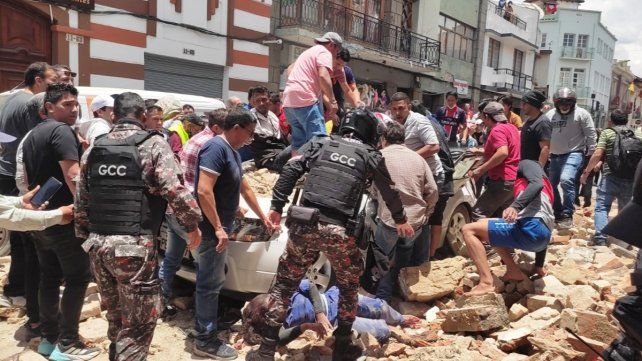 Terremoto en Ecuador y Perú: ascienden a 15 las víctimas