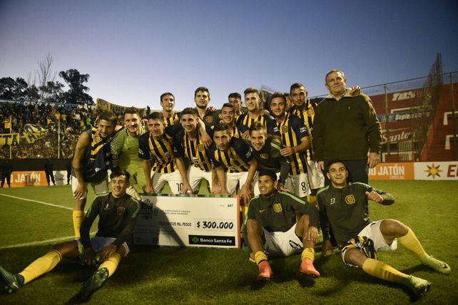 Otra picardía de los pibes metió a Central en semifinales de la Copa Santa Fe