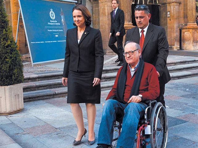 Quino recibió el Príncipe de Asturias