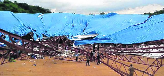 desastre. La estructura de la Iglesia Reigner Bible