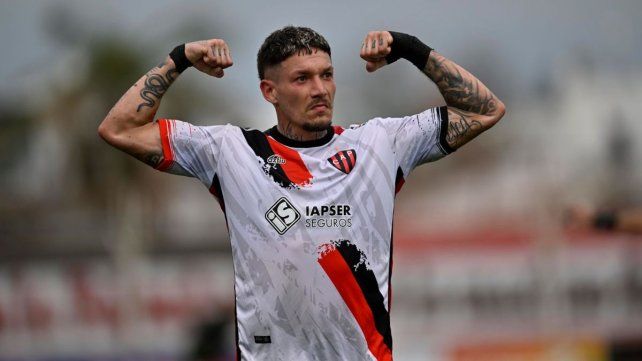 Renzo Reynaga viene de marcar dos goles. El delantero es clave en este momento de Patronato.